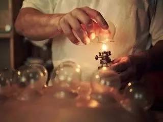 拔罐后需要注意的事项？